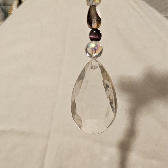 Suncatcher, mixed media and upcycled, in pinks and purple tones - Picture 5 of 7